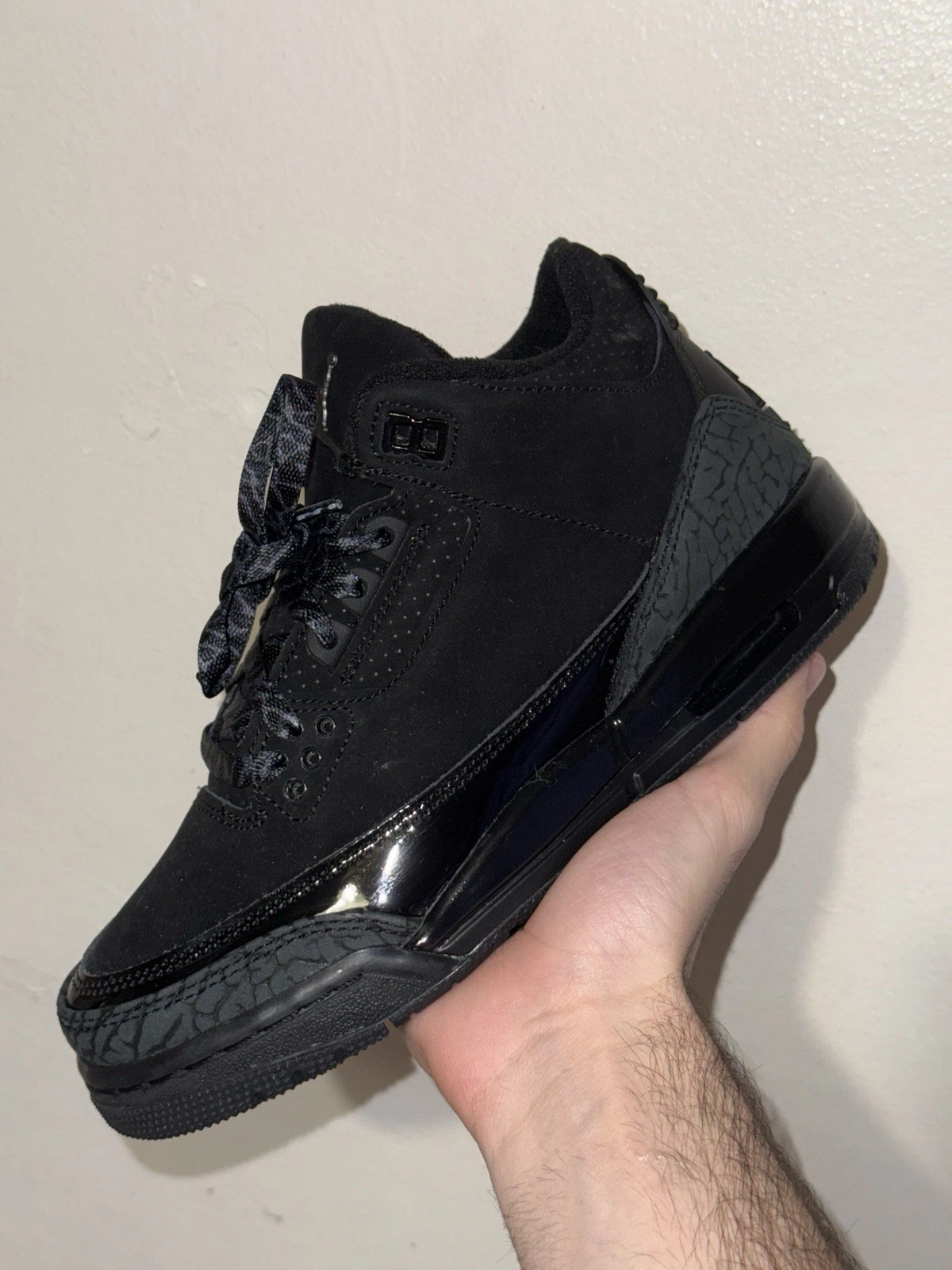 NIKE AIR JORDAN 3 BLACK CAT 136064 002 photo review