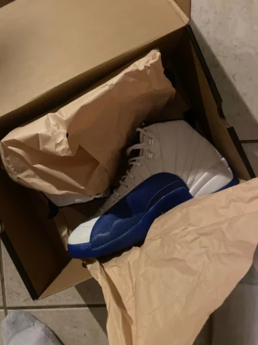 NIKE AIR JORDAN 12 RETRO BLUEBERRY WHITE BLACK GAME ROYAL CT8013 140 photo review