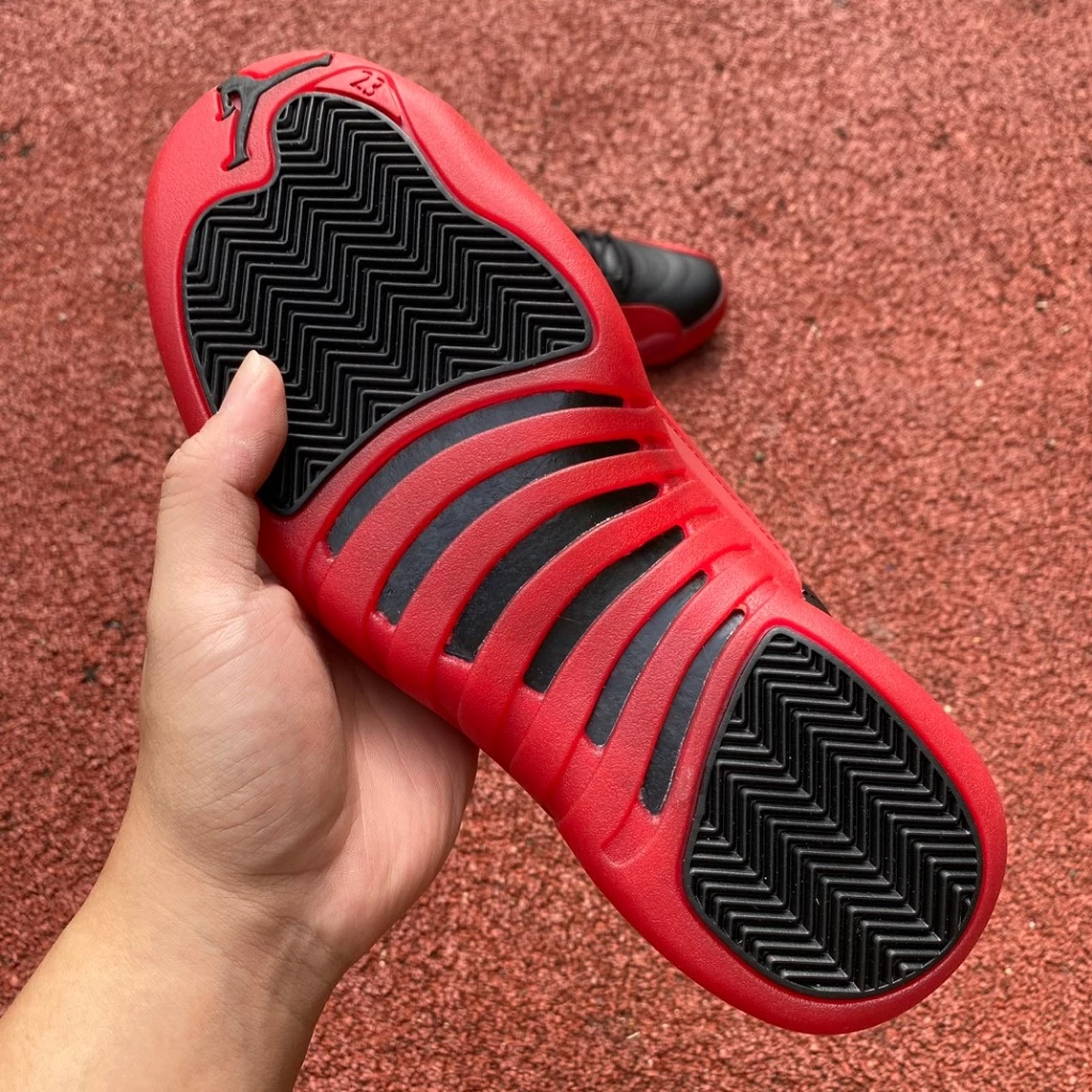 NIKE AIR JORDAN 12 FLU GAME 2025 BLACK VARSITY RED CT8013 060 photo review