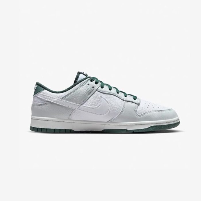NIKE DUNK LOWS VINTAGE GREEN PHOTON DUST HF2874 001 - Image 2