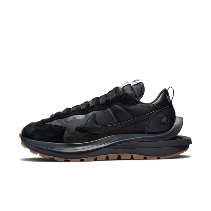 NIKE X VAPORWAFFLE SACAI BLACK GUM DD1875 001 - Image 3