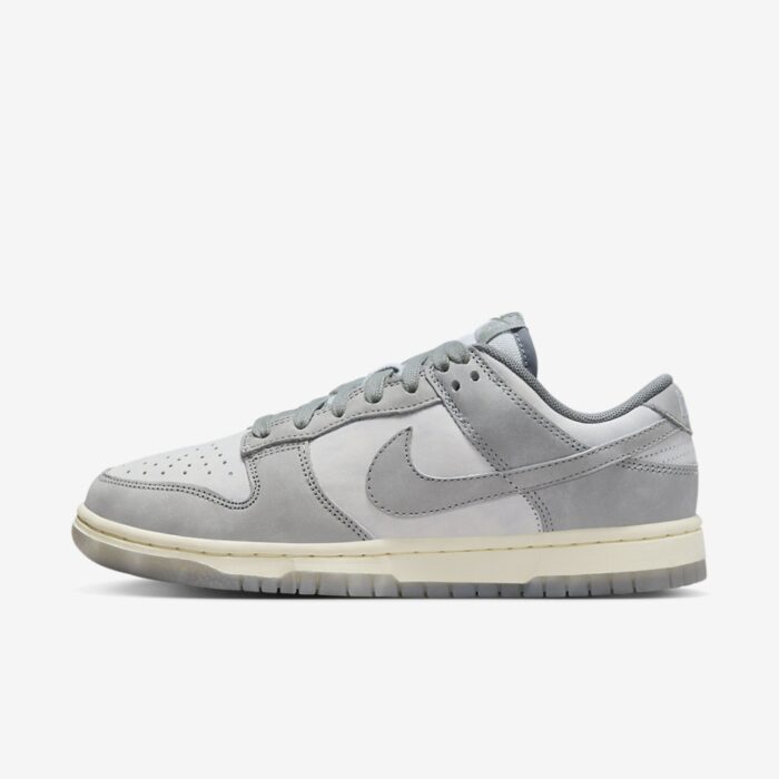 NIKE DUNK LOW COOL GREY FOOTBALL GREY COCONUT MILK FV1167 001 - Image 3