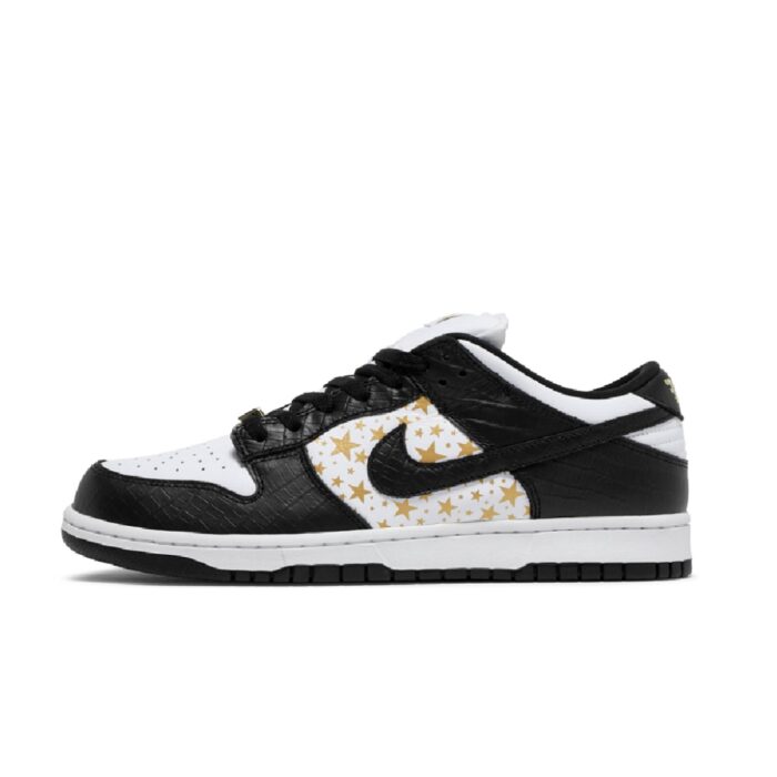 NIKE SB DUNK LOW STARS BLACK X SUPREME BLACK WHITE GOLD DH3228 102 - Image 3