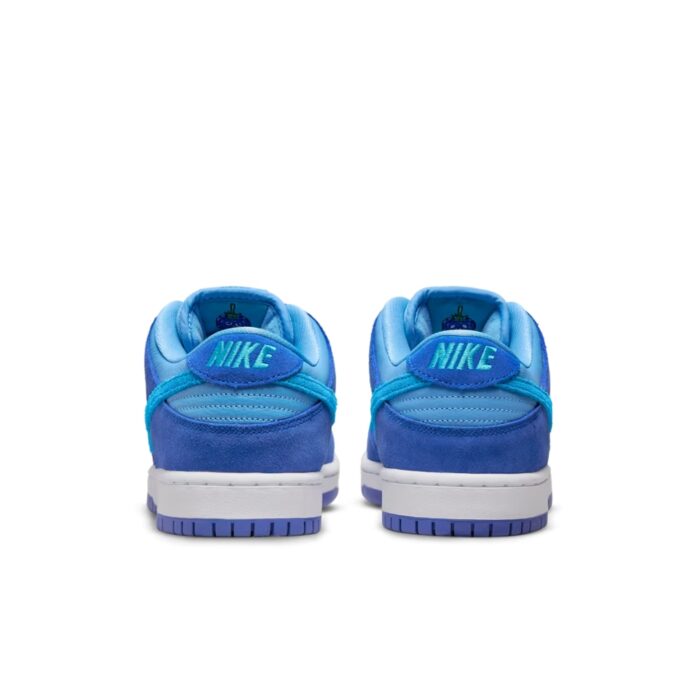 NIKE SB DUNK LOW BLUE RASPBERRY WHITE DM0807 400 - Image 5