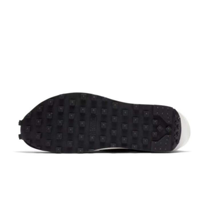 NIKE LD WAFFLE SACAI BLACK WHITE BV0073 001 - Image 6