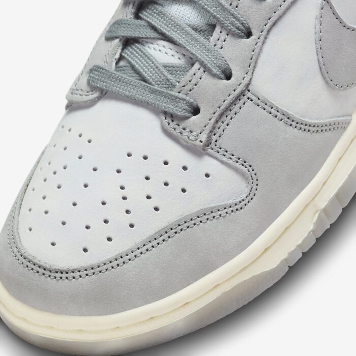 NIKE DUNK LOW COOL GREY FOOTBALL GREY COCONUT MILK FV1167 001 - Image 7