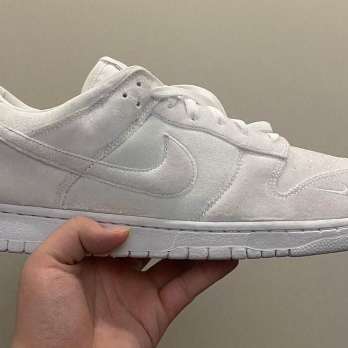 NIKE DUNK LOW DOVER STREET MARKET TRIPLE WHITE VELVET DH2686 100 - Image 7