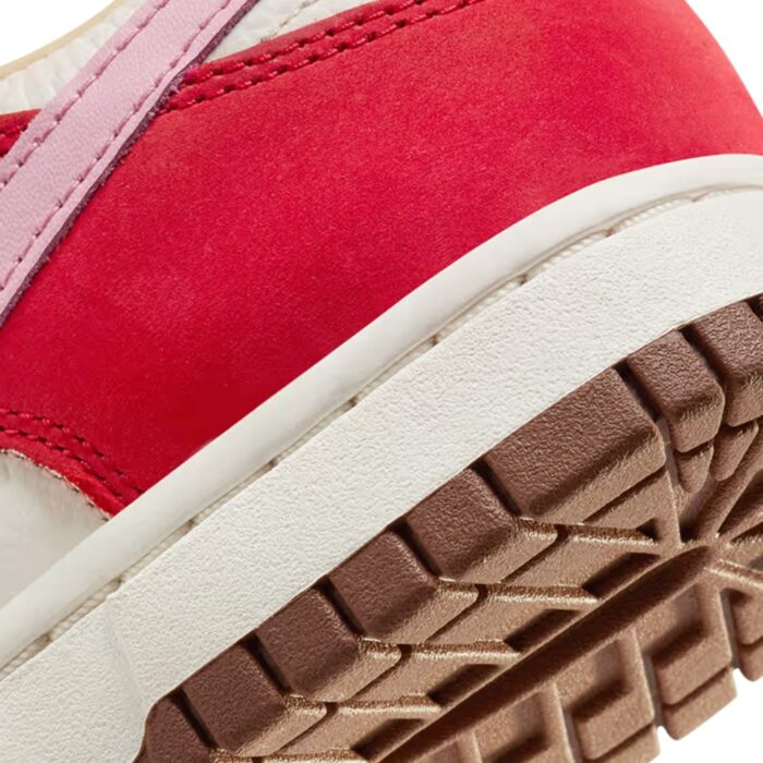 NIKE DUNK LOW BACON SPORT RED SHEEN SAIL MEDIUM BROWN FB7910 600 - Image 8