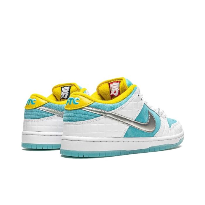 NIKE SB DUNK LOW LAGOON PULSE X FTC DH7687 400 - Image 3