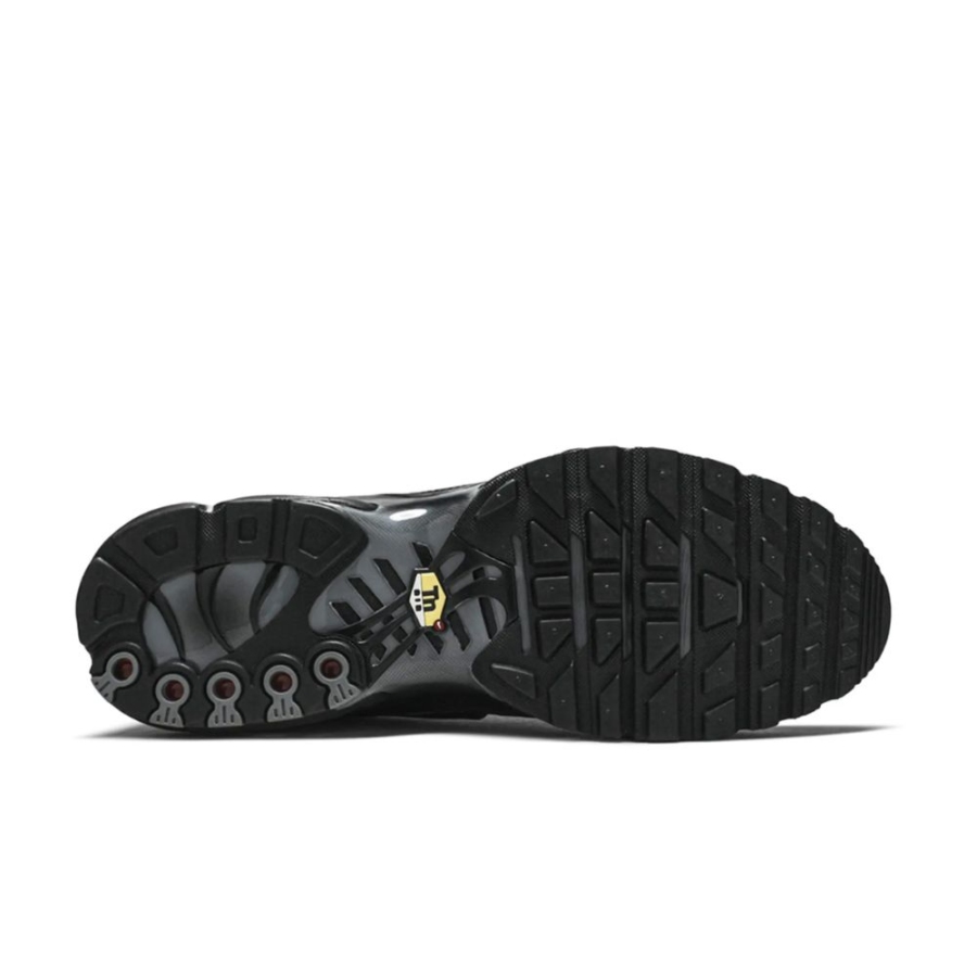 NIKE AIR MAX PLUS LA REQUIN BLACK BV7826 001 - Image 4