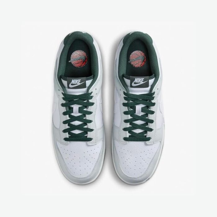 NIKE DUNK LOWS VINTAGE GREEN PHOTON DUST HF2874 001 - Image 6