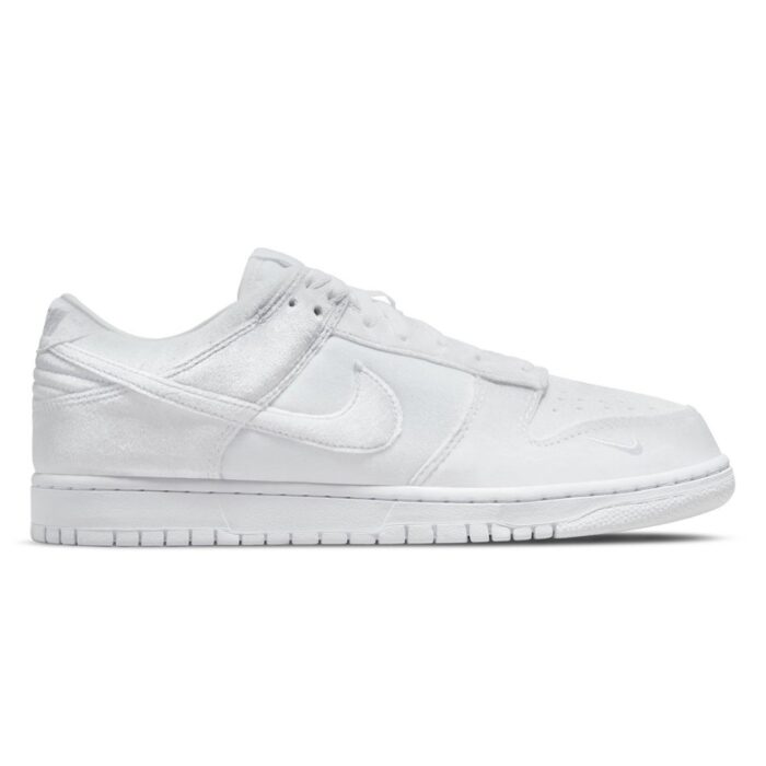 NIKE DUNK LOW DOVER STREET MARKET TRIPLE WHITE VELVET DH2686 100 - Image 2