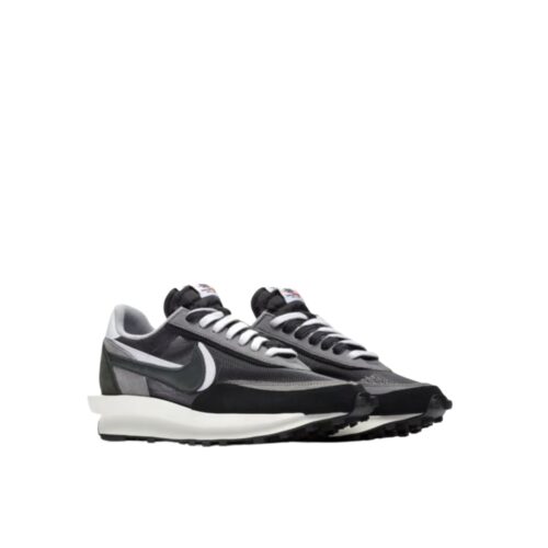 NIKE LD WAFFLE SACAI BLACK WHITE BV0073 001