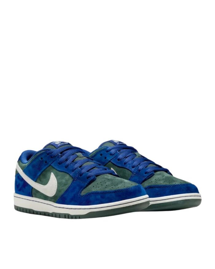 NIKE SB DUNK LOW DEEP ROYAL BLUE HF3704 400