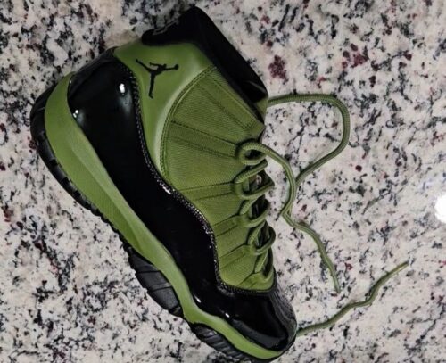 Air Jordan 11 Retro Army Green photo review
