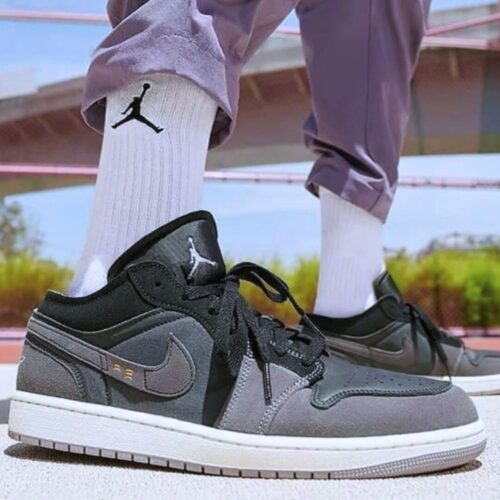 On-foot of the Air Jordan 1