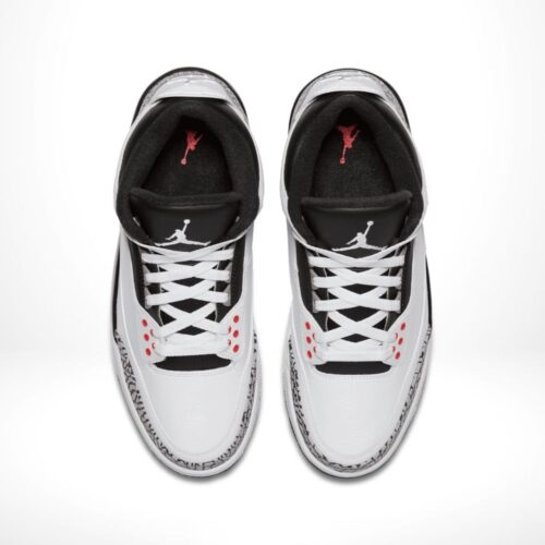 Top-down view of the Air Jordan 3