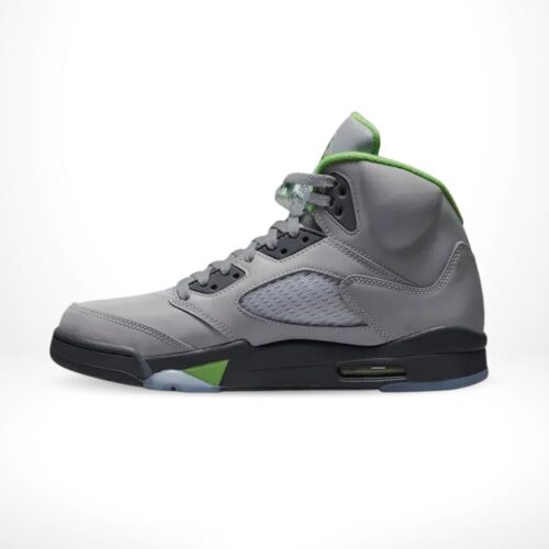 Medial side view of the Air Jordan 5