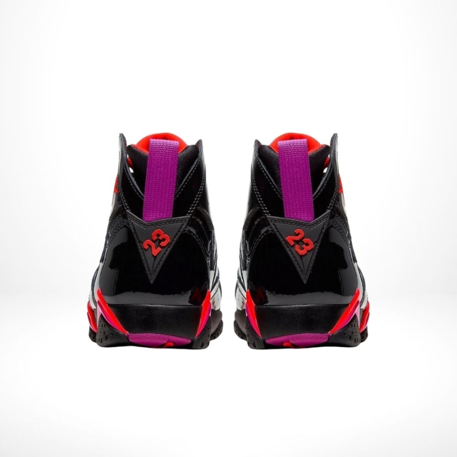 Rear view of the Air Jordan 7