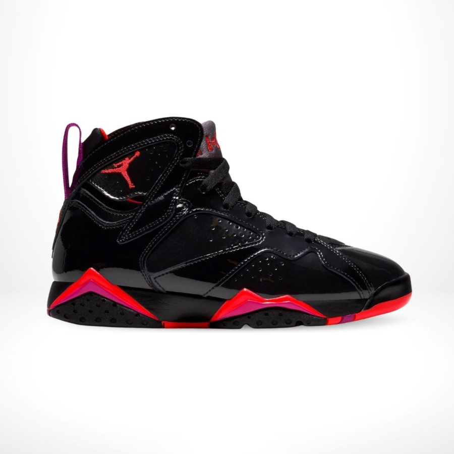 Side view of the Air Jordan 7