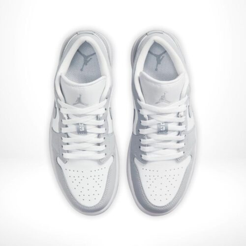 Top-down view of the Air Jordan 1