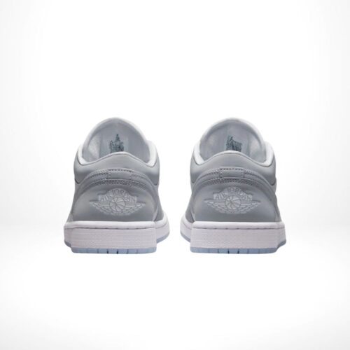 Rear view of the Air Jordan 1
