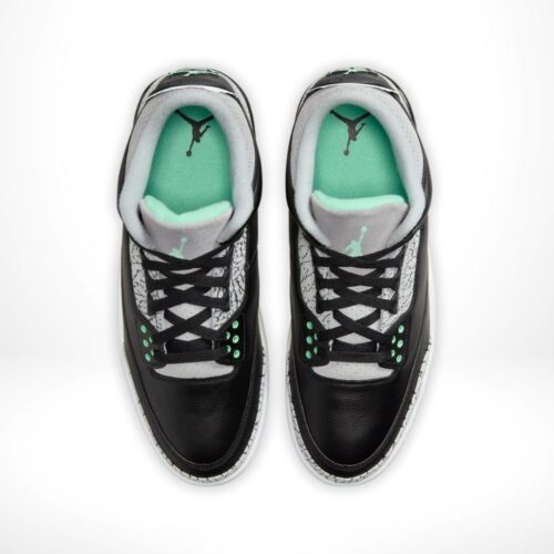 Top-down view of the Air Jordan 3