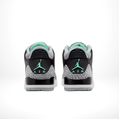 Rear view of the Air Jordan 3