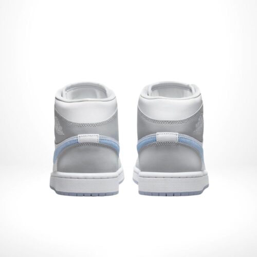Rear view of the Air Jordan 1
