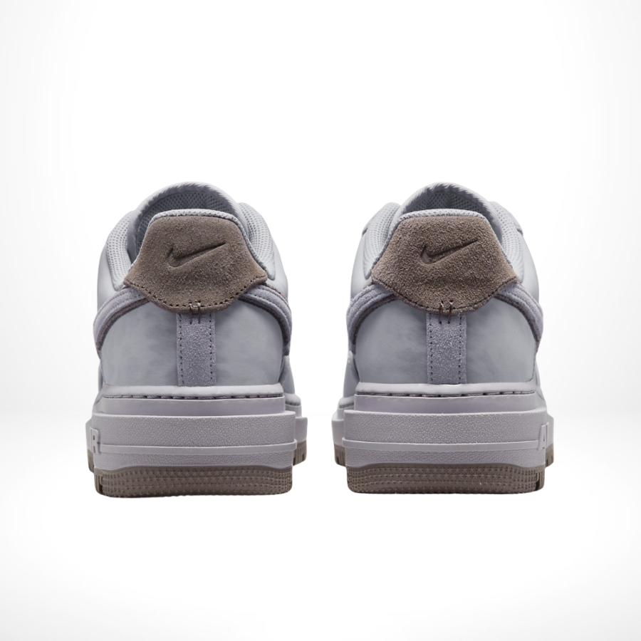 Rear view of the Air Force 1