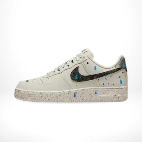 Medial side view of the Air Force 1