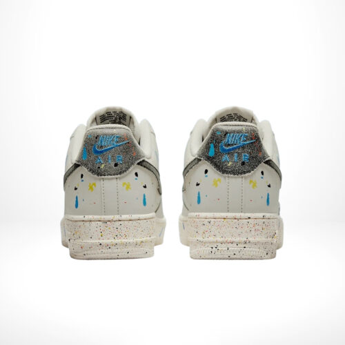 Rear view of the Air Force 1