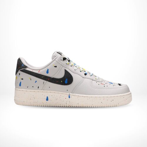 Side view of the Air Force 1