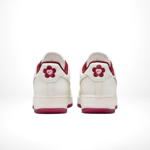 Rear view of the Air Force 1