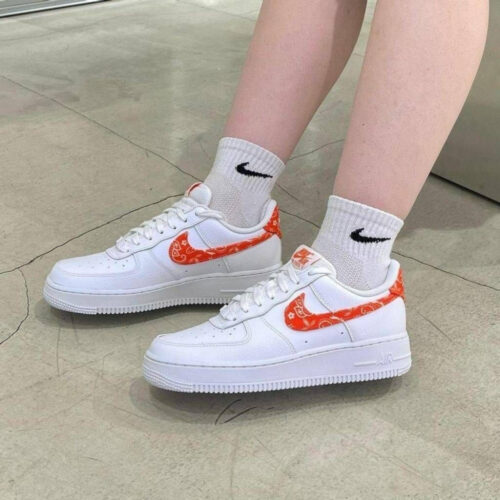On-foot of the Air Force 1