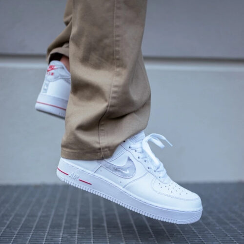 On-foot of the Air Force 1