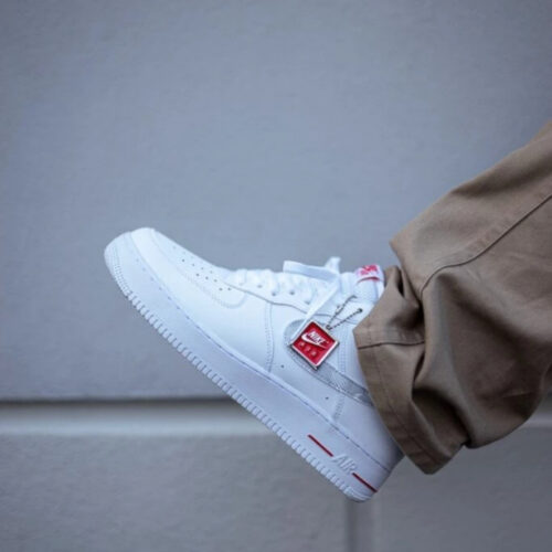 On-foot of the Air Force 1