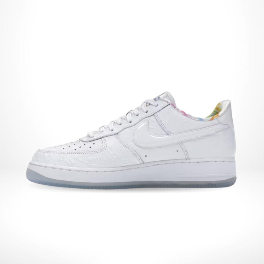 Medial side view of the Air Force 1