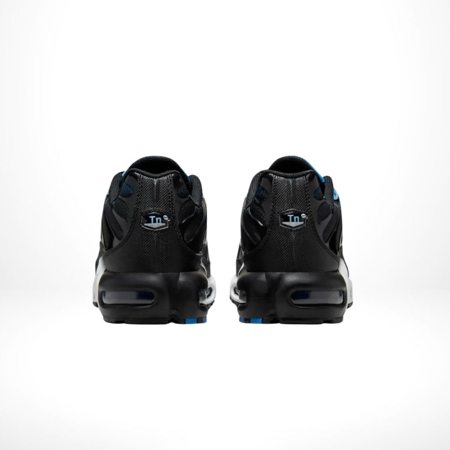 Rear view of the Air Max