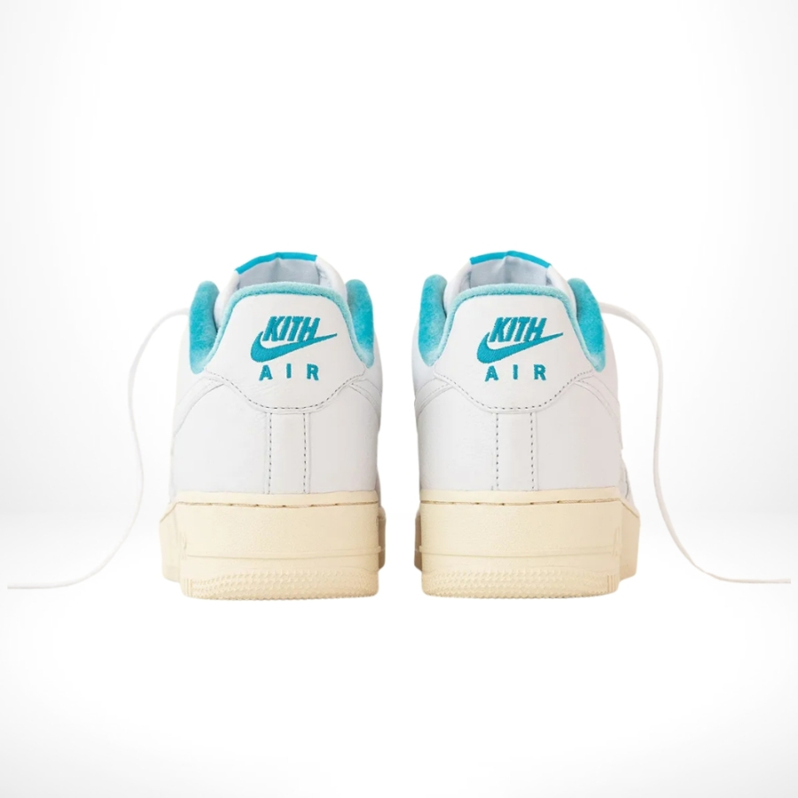 Rear view of the Air Force 1