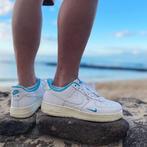 On-foot of the Air Force 1