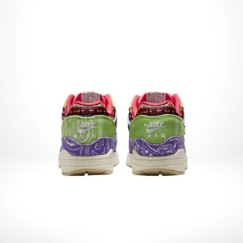 Rear view of the Air Max