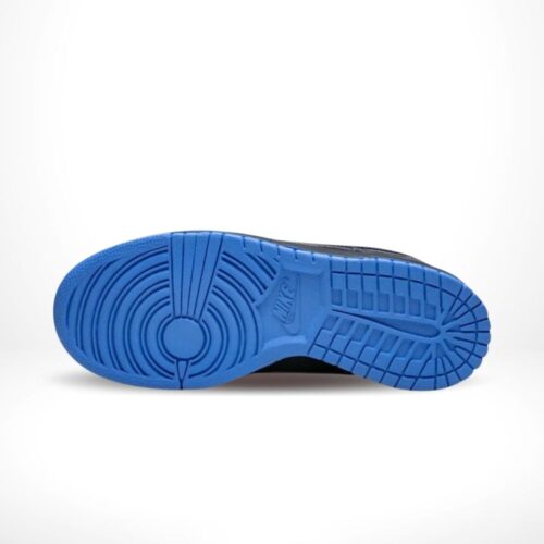 Bottom view of the Air Nike Dunk Low