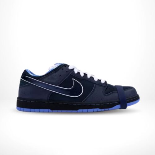 Side view of the Nike Dunk Low