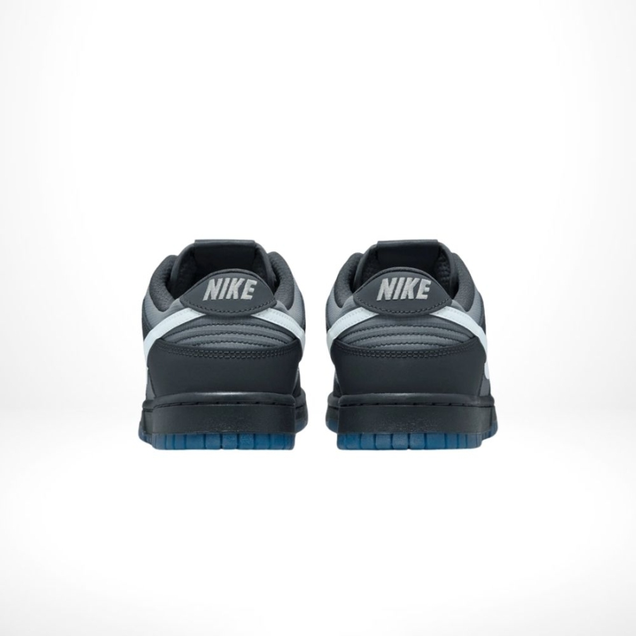 Rear view of the Air Nike Dunk Low