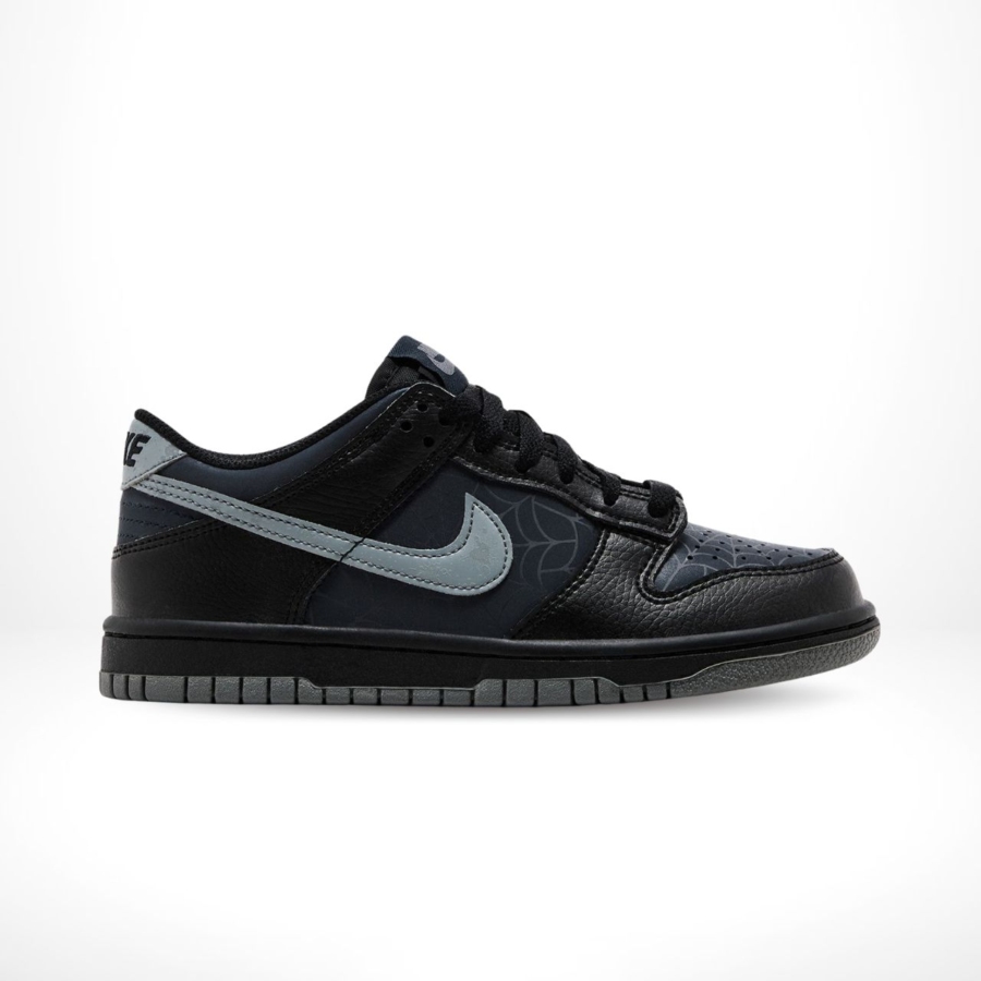 Side view of the Nike Dunk Low