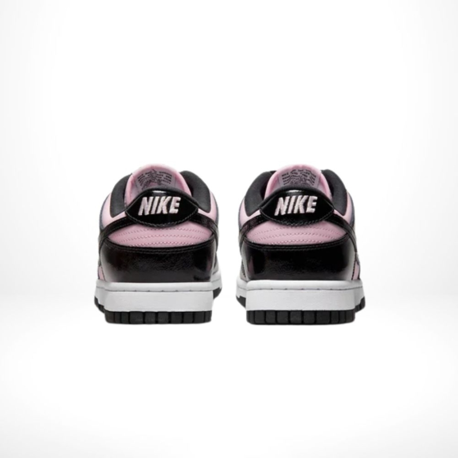 Rear view of the Air Nike Dunk Low