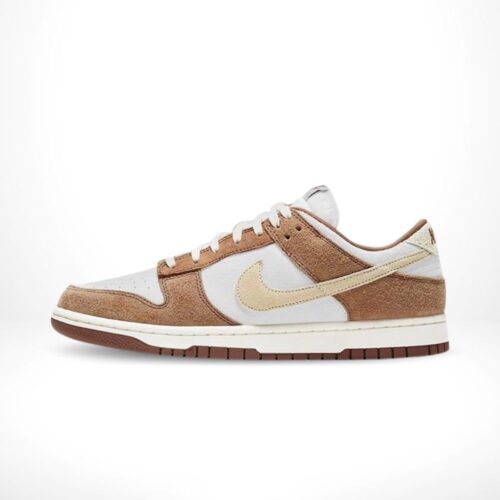Medial side view of the Air Nike Dunk Low
