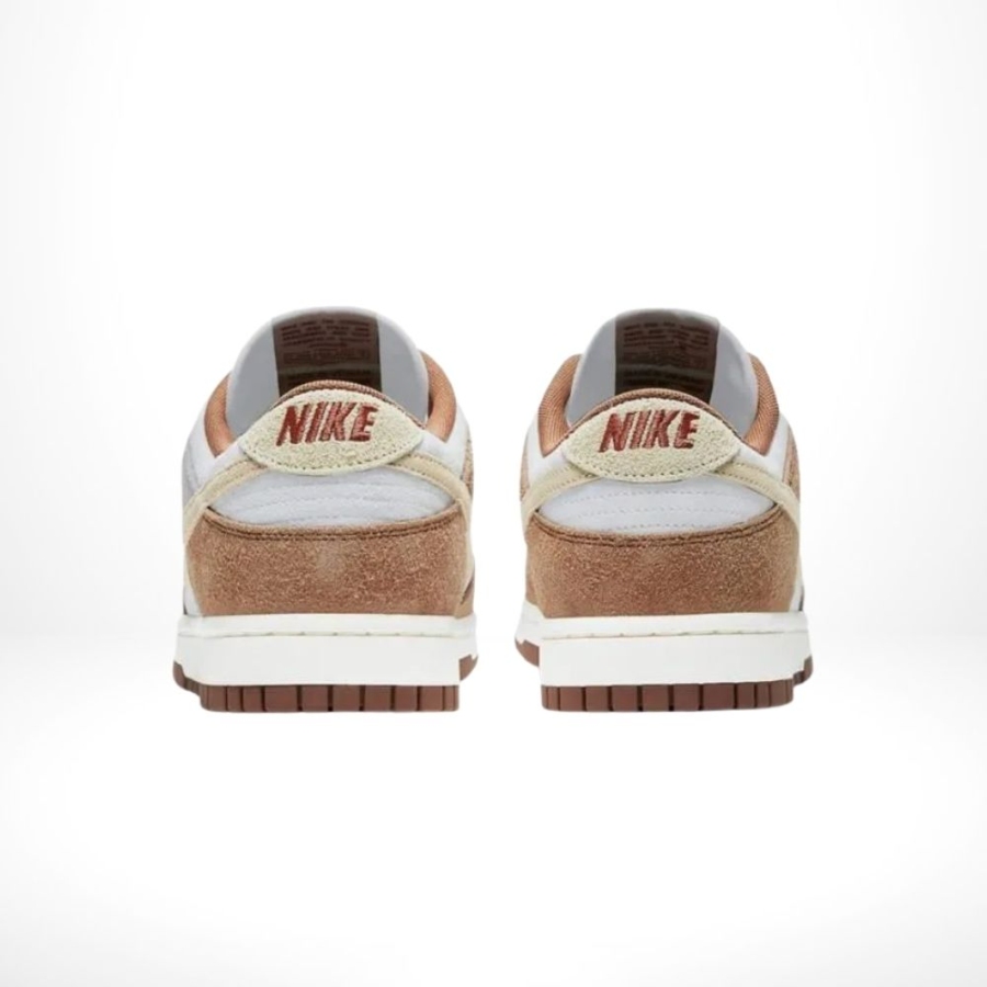 Rear view of the Air Nike Dunk Low