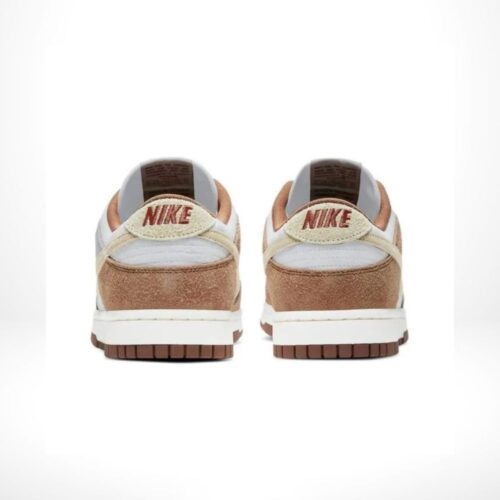 Rear view of the Air Nike Dunk Low